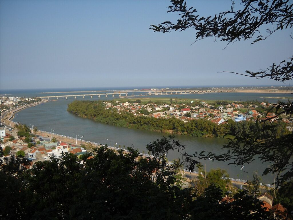 Cầu Đà Rằng tại Tuy Hòa, Phú Yên