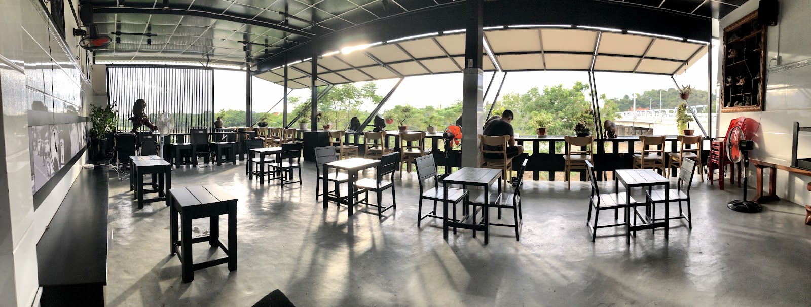 Coffee milano Ngọc Lãng