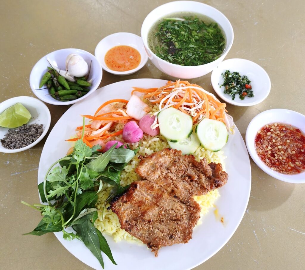 Hình ảnh Cơm Gà BẢY BẢY