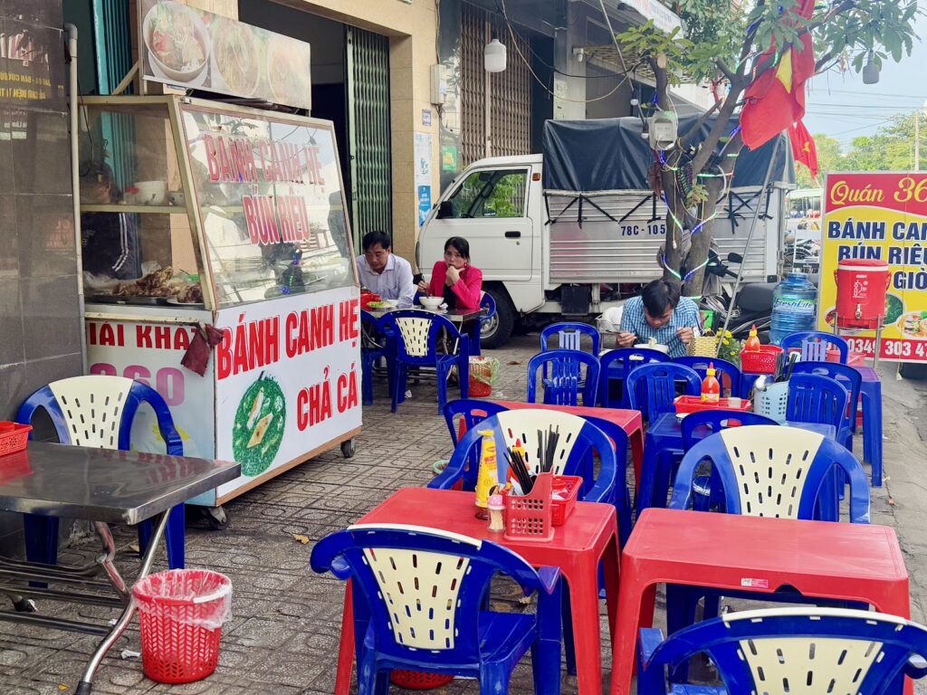 Hình ảnh Quán 360 - Bánh Canh Hẹ, Bún Riêu